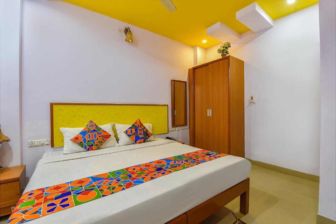 Airport Sky Inn Hotel Jaipur Buitenkant foto
