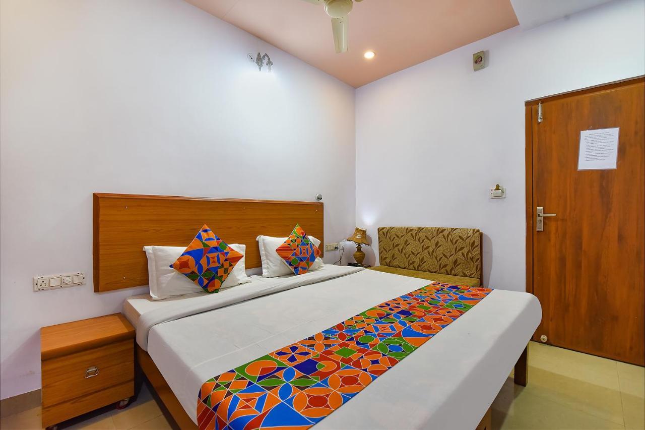 Airport Sky Inn Hotel Jaipur Buitenkant foto